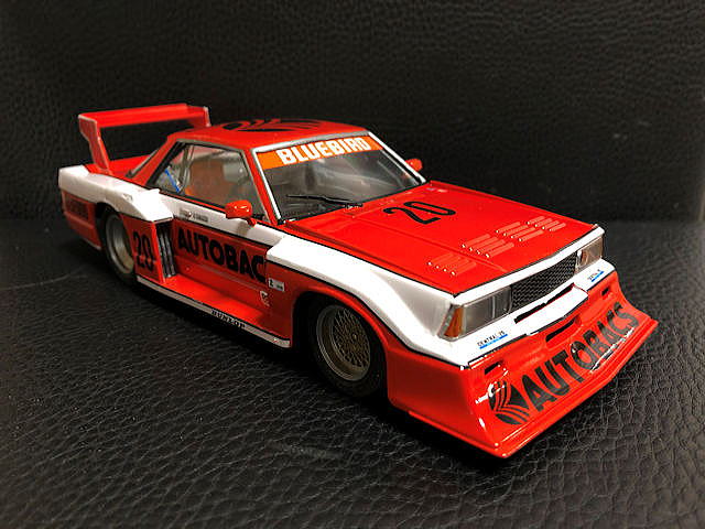 アオシマ 1／24 ブルーバード スーパーシルエット 