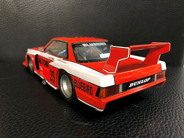 アオシマ 1／24 ブルーバード スーパーシルエット 