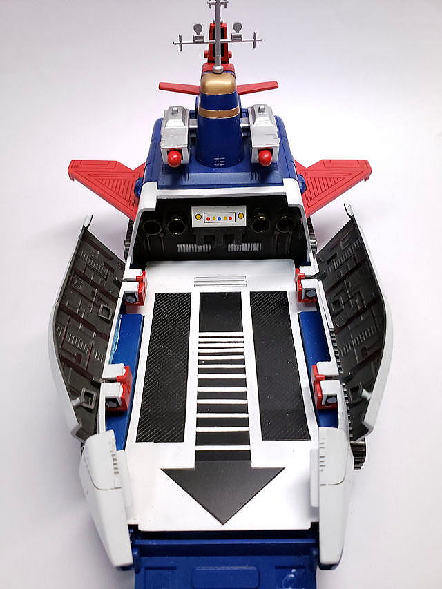 送料無料! 即決71%OFF【龍桜】リュウオウ・「桜般若」柄・刺繍 鯉口シャツ・NAVY_Mサイズ・NO.RKK-003・代引き不可 バンダイ 電子戦隊デンジマン デンジタイガー （ダイデンジン付） 新品