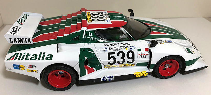 1/24 タミヤ ランチア　ストラトス　ターボ タミヤ ランチア・ストラトス・ターボ 1&frasl;24 未組み立て